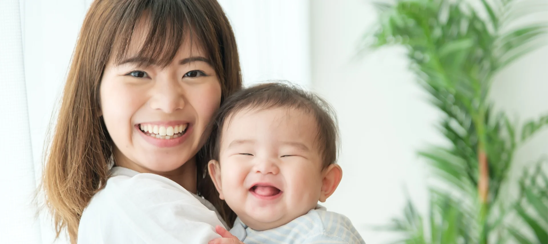 赤ちゃん歯科（生後1ヶ月〜2歳が対象）